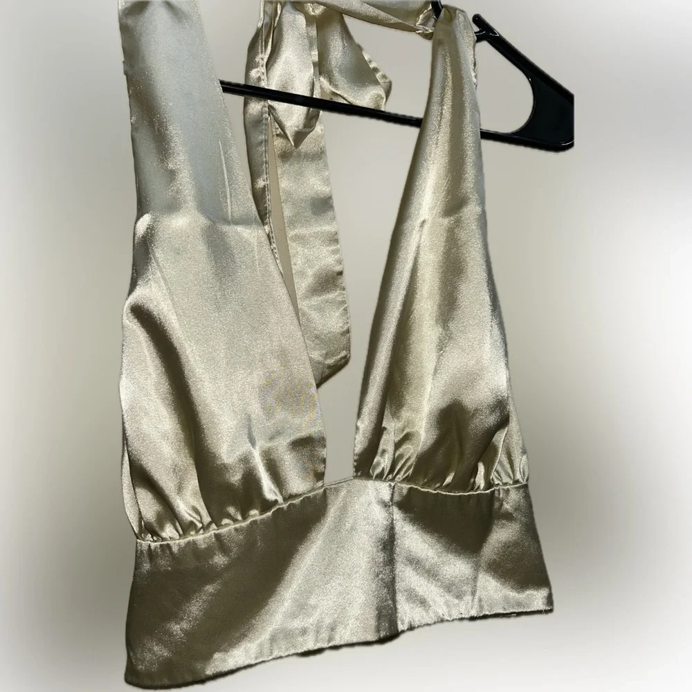 🌸5/$25🌸 Elegant Silk Cream Adjustable Halter Top - Picture 4 of 6